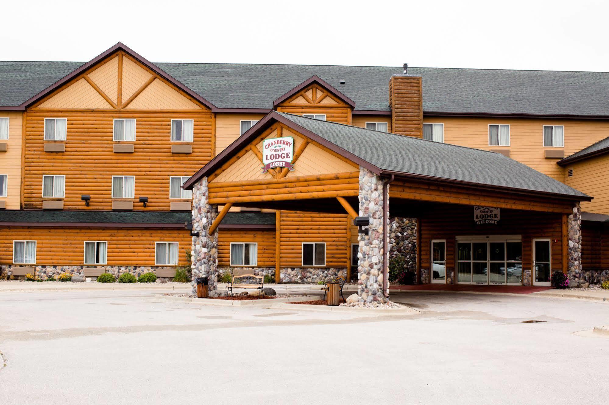 Cranberry Country Lodge Tomah Exterior photo