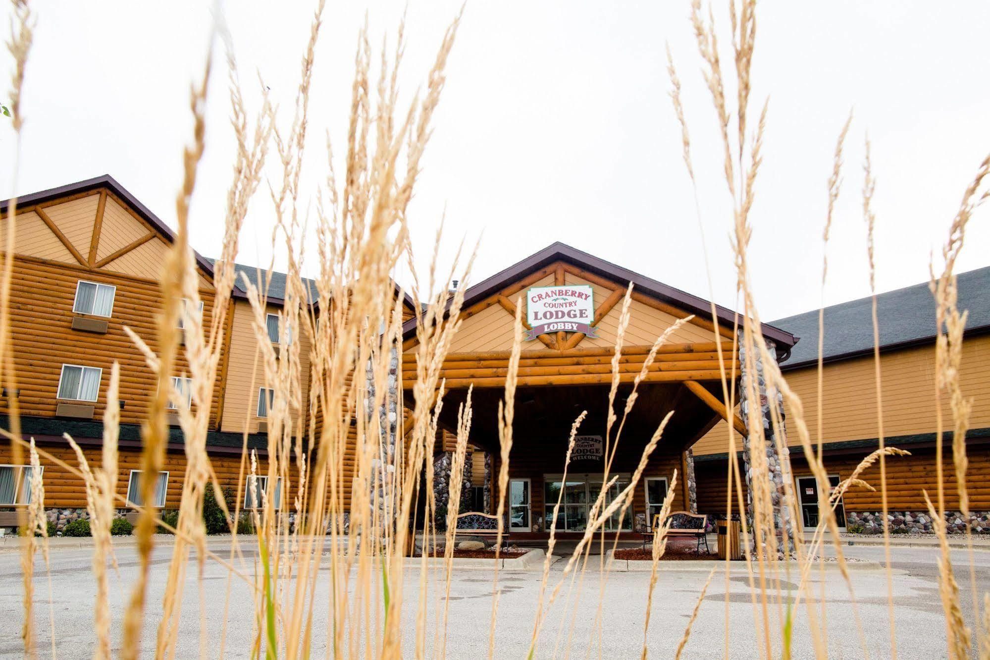 Cranberry Country Lodge Tomah Exterior photo